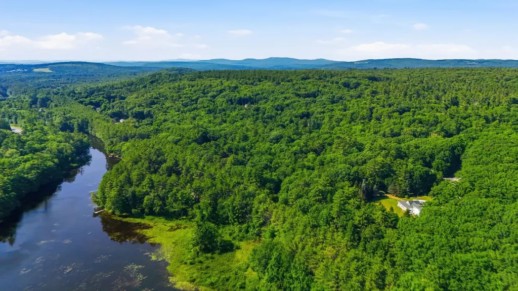 26 Sawyer Road Poland ME 04274