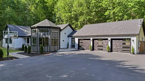 26 Sawyer Road Poland ME 04274