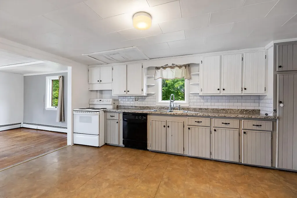 6 Stuart Street Winslow ME 04901