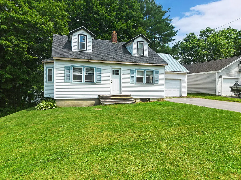 6 Stuart Street Winslow ME 04901
