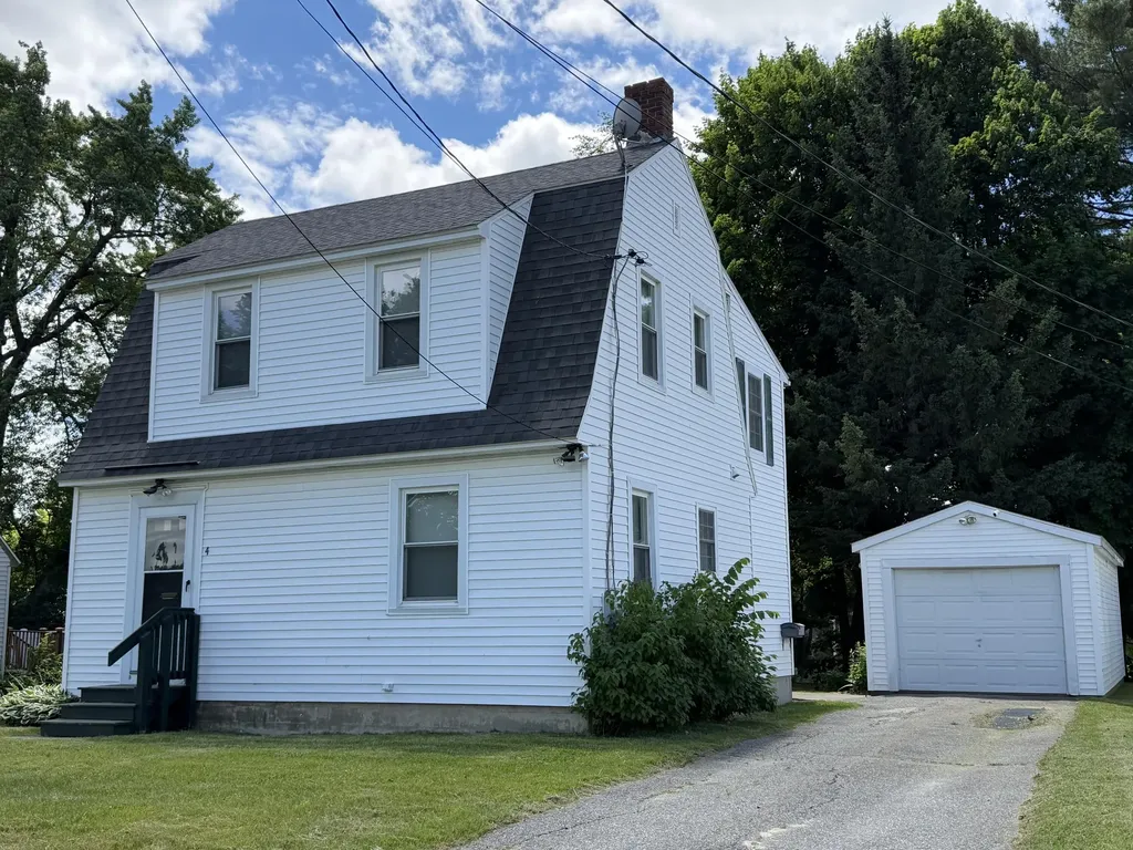 4 Brooklyn Avenue Waterville ME 04901