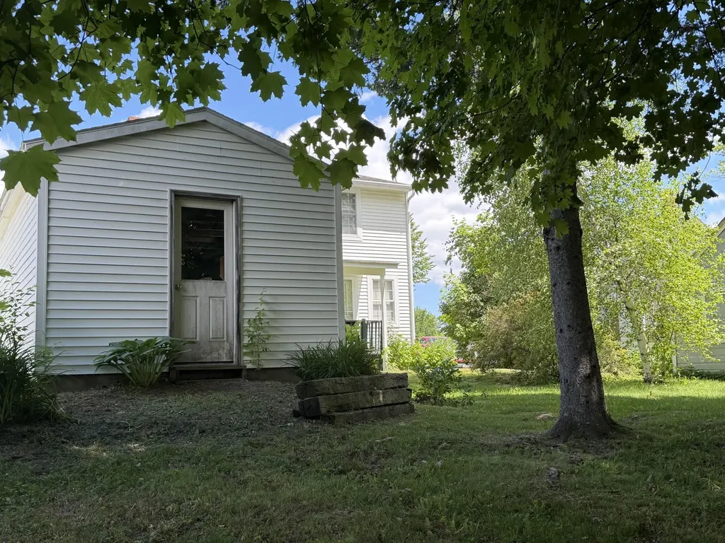 4 Brooklyn Avenue Waterville ME 04901