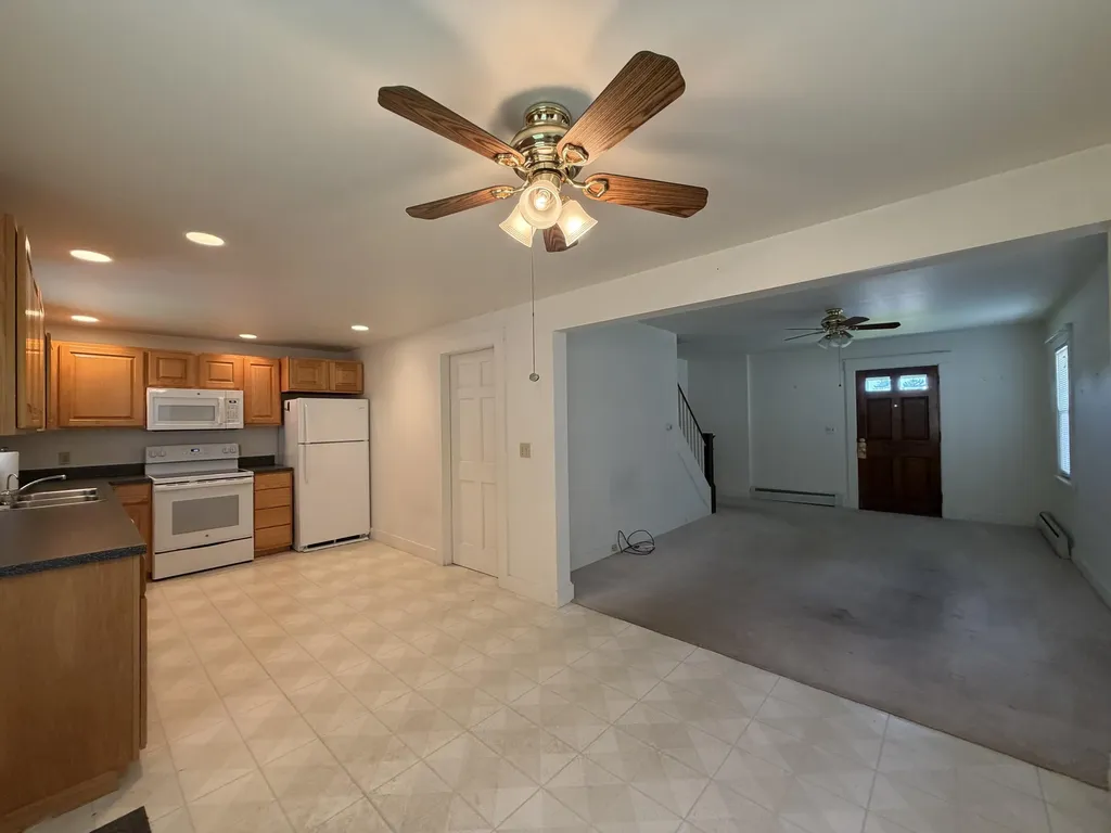 4 Brooklyn Avenue Waterville ME 04901