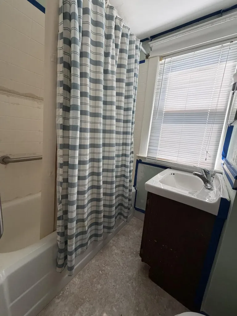 4 Brooklyn Avenue Waterville ME 04901