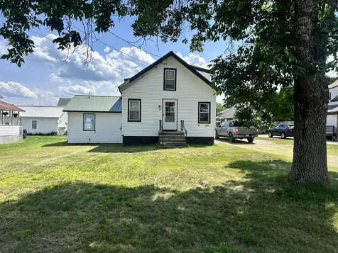 8 Coburn Avenue Dixfield ME 04224