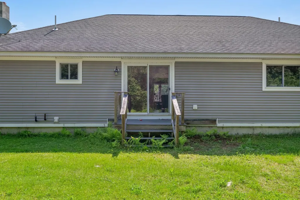 261 S Livermore Road Turner ME 04282