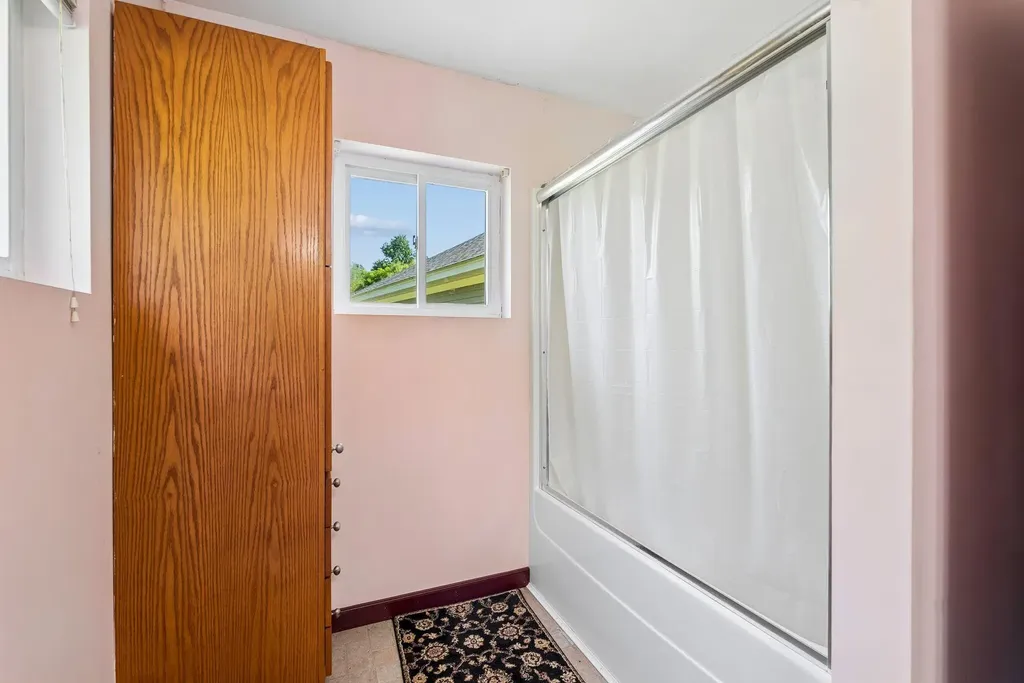261 S Livermore Road Turner ME 04282