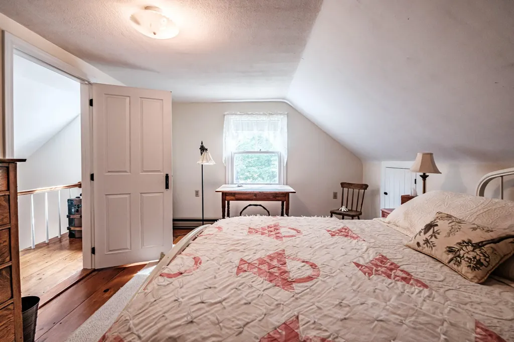 119 Memorial Highway North Yarmouth ME 04097