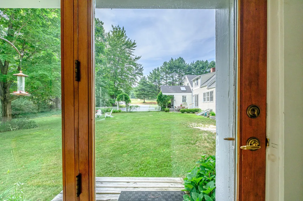 119 Memorial Highway North Yarmouth ME 04097
