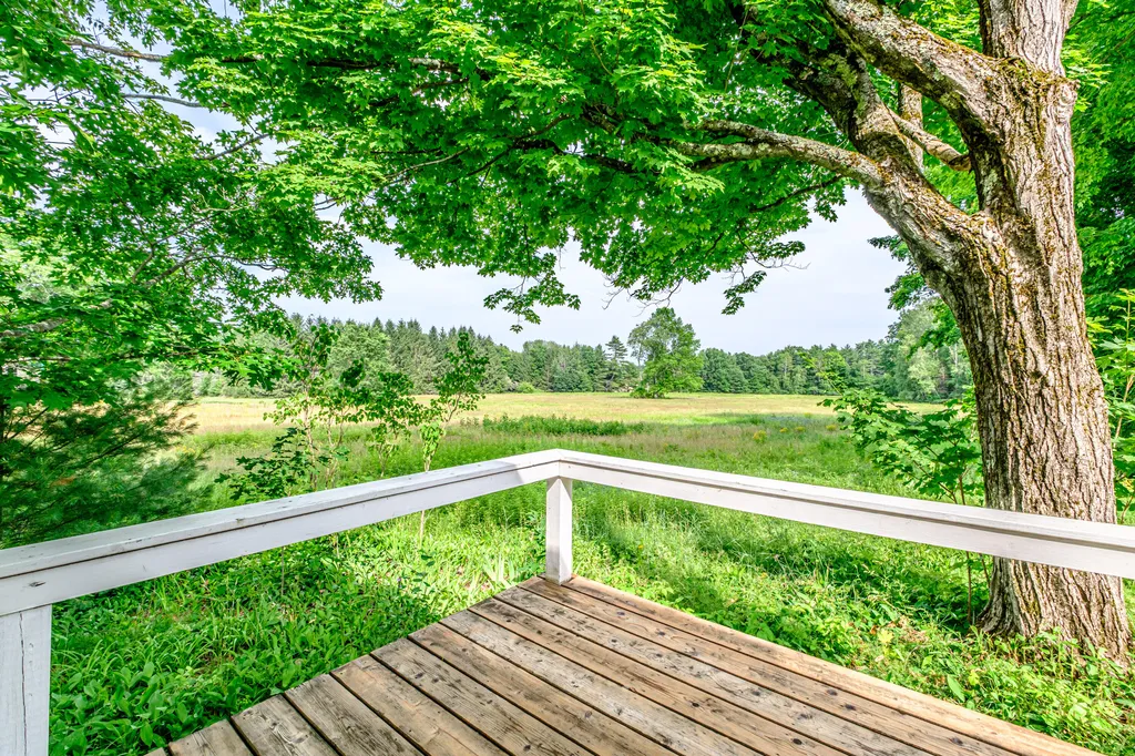 119 Memorial Highway North Yarmouth ME 04097