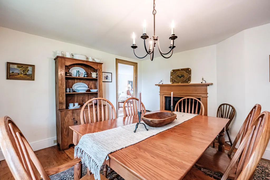 119 Memorial Highway North Yarmouth ME 04097