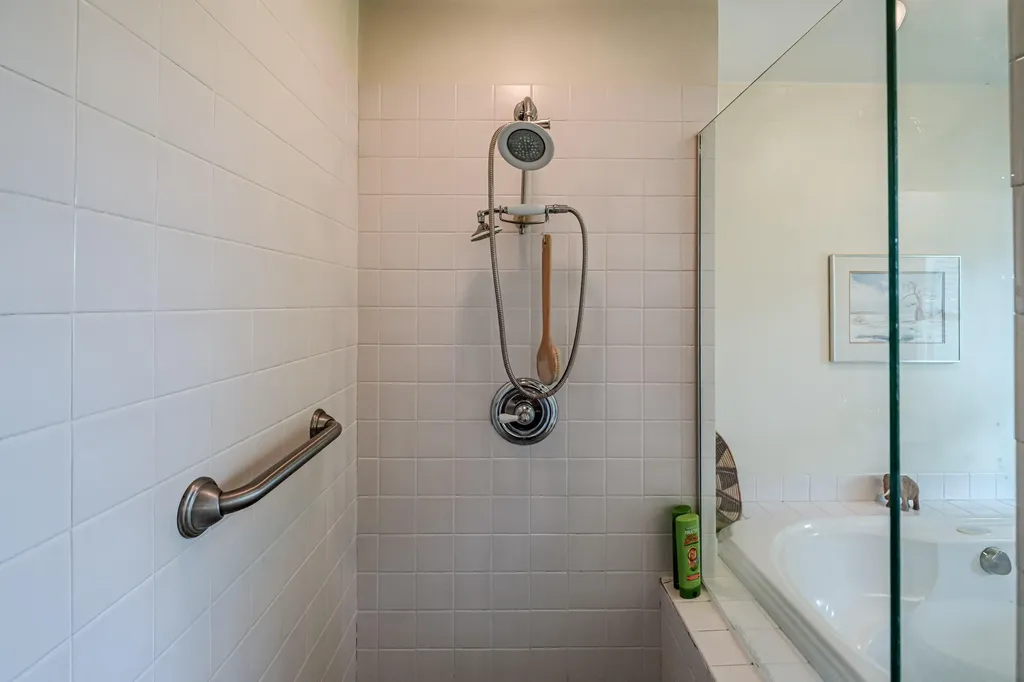 119 Memorial Highway North Yarmouth ME 04097