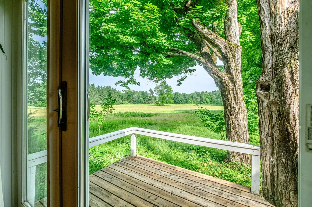 119 Memorial Highway North Yarmouth ME 04097