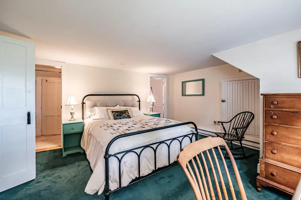 119 Memorial Highway North Yarmouth ME 04097