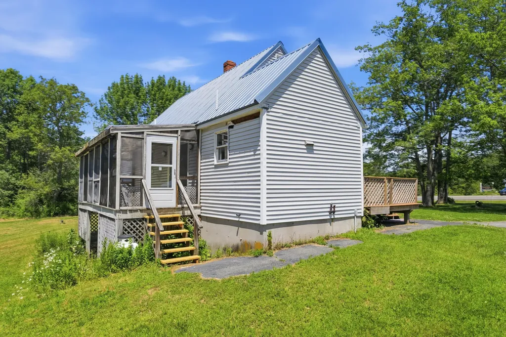 1161 Bristol Road Bristol ME 04539