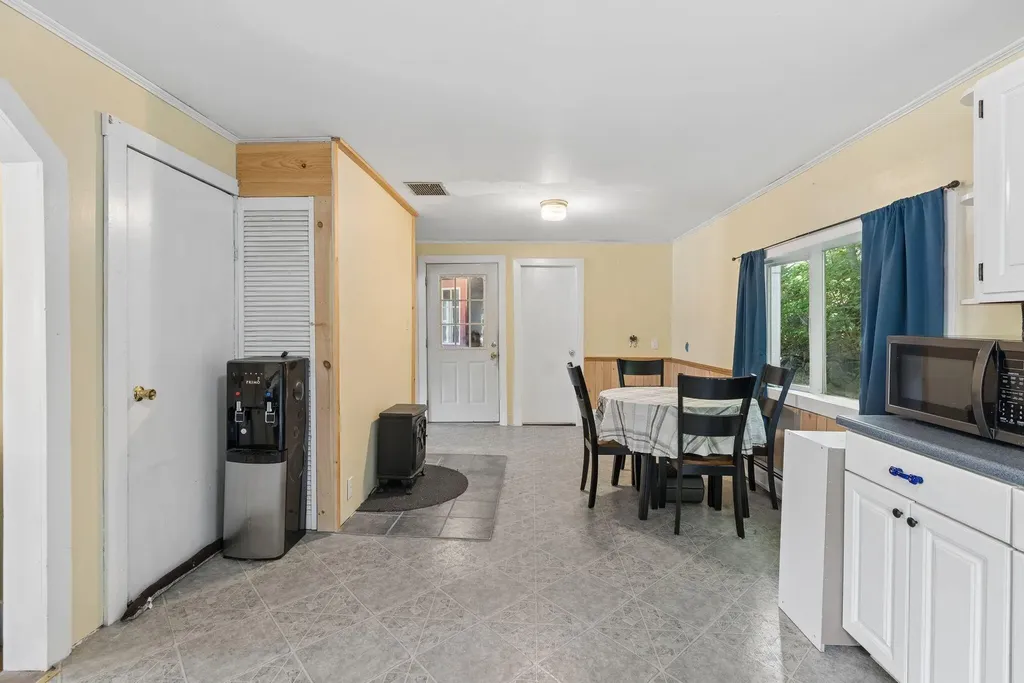124 Bisbee Town Road Waterford ME 04088