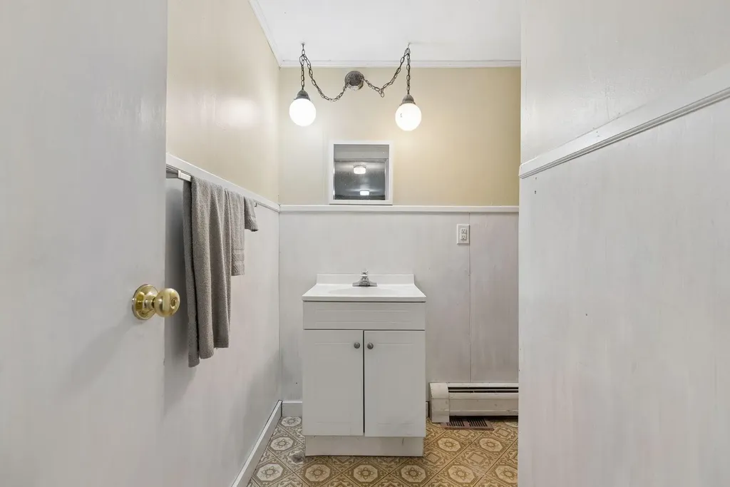 124 Bisbee Town Road Waterford ME 04088