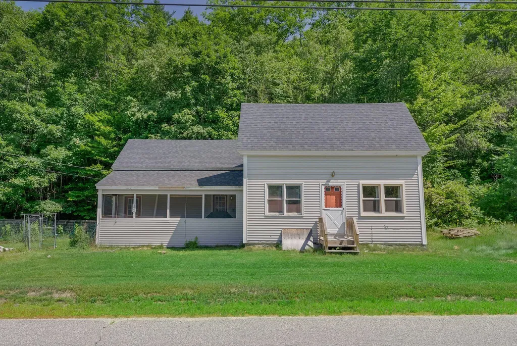 124 Bisbee Town Road Waterford ME 04088