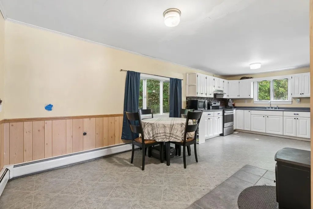 124 Bisbee Town Road Waterford ME 04088
