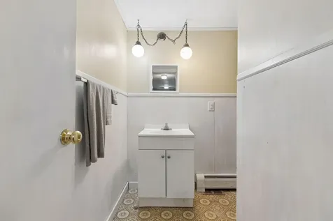 124 Bisbee Town Road Waterford ME 04088