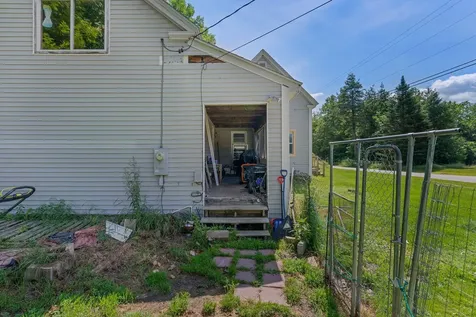 124 Bisbee Town Road Waterford ME 04088