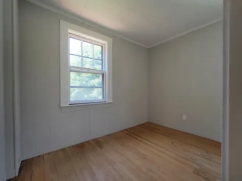 8 Fairview Avenue Augusta ME 04330