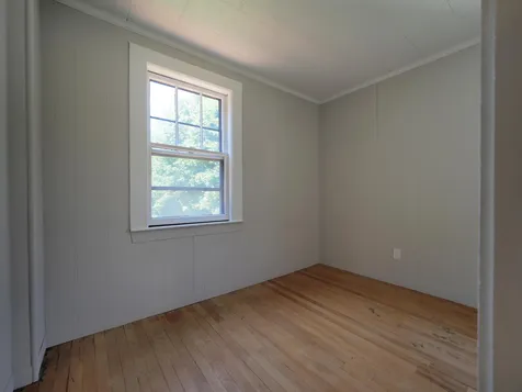 8 Fairview Avenue Augusta ME 04330