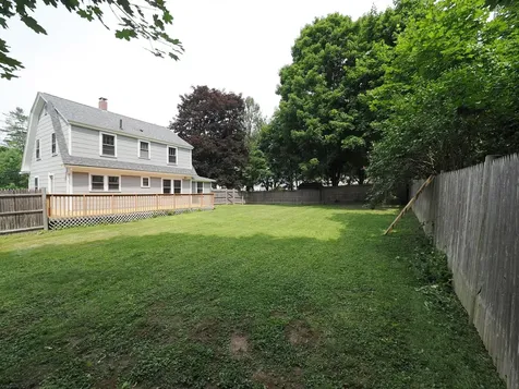 8 Fairview Avenue Augusta ME 04330