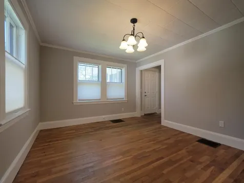 8 Fairview Avenue Augusta ME 04330