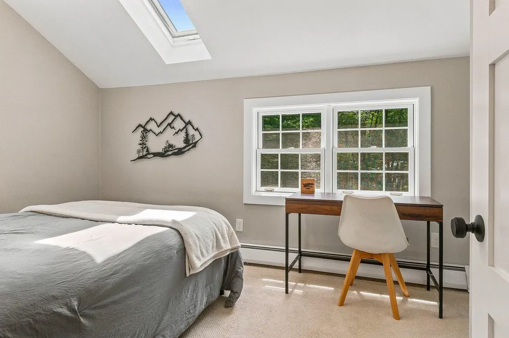 29 Acorn Lane North Berwick ME 03906