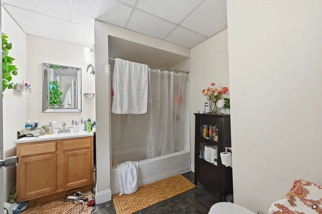 10 Pearl Street Auburn ME 04210
