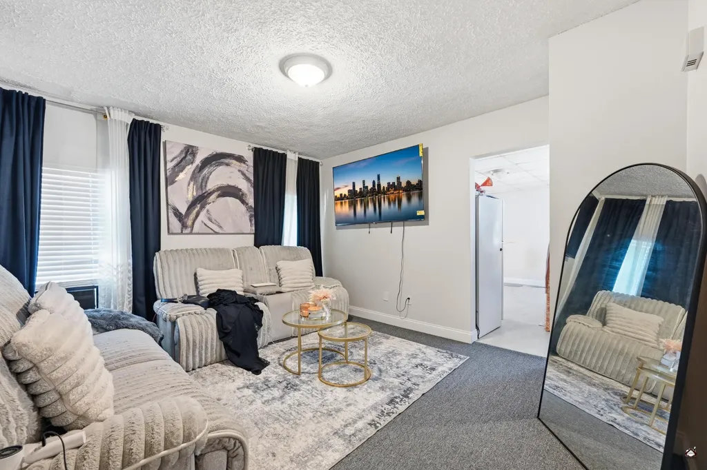 10 Pearl Street Auburn ME 04210