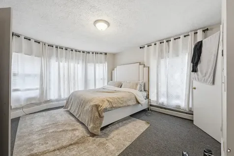 10 Pearl Street Auburn ME 04210
