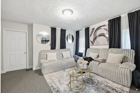 10 Pearl Street Auburn ME 04210