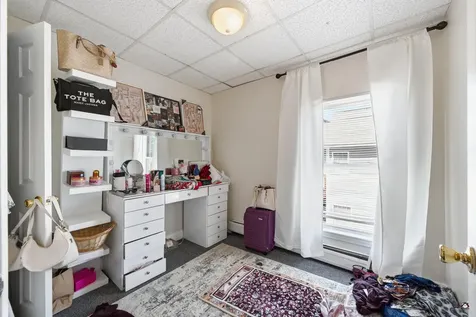 10 Pearl Street Auburn ME 04210