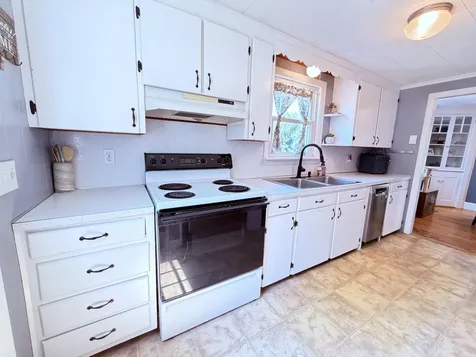 14 Castine Avenue Portland ME 04103