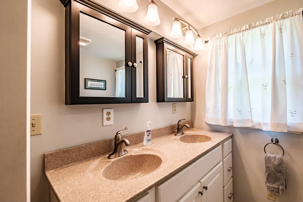 259 Hardy Road Westbrook ME 04092