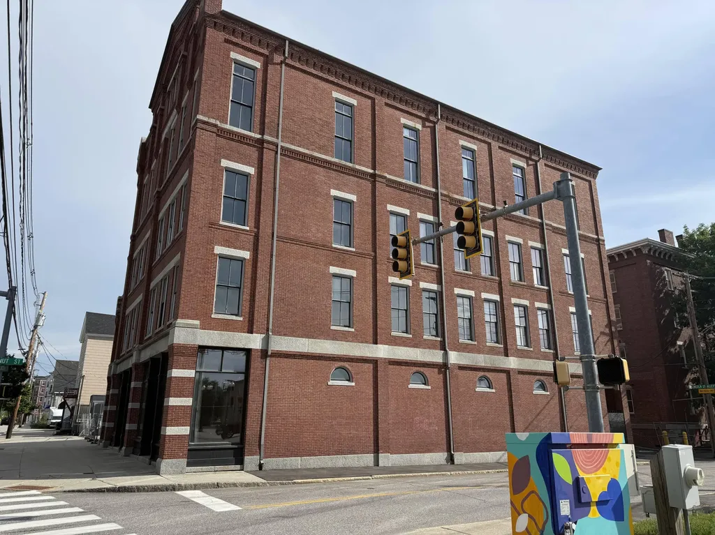 143 Lincoln Street Lewiston ME 04240