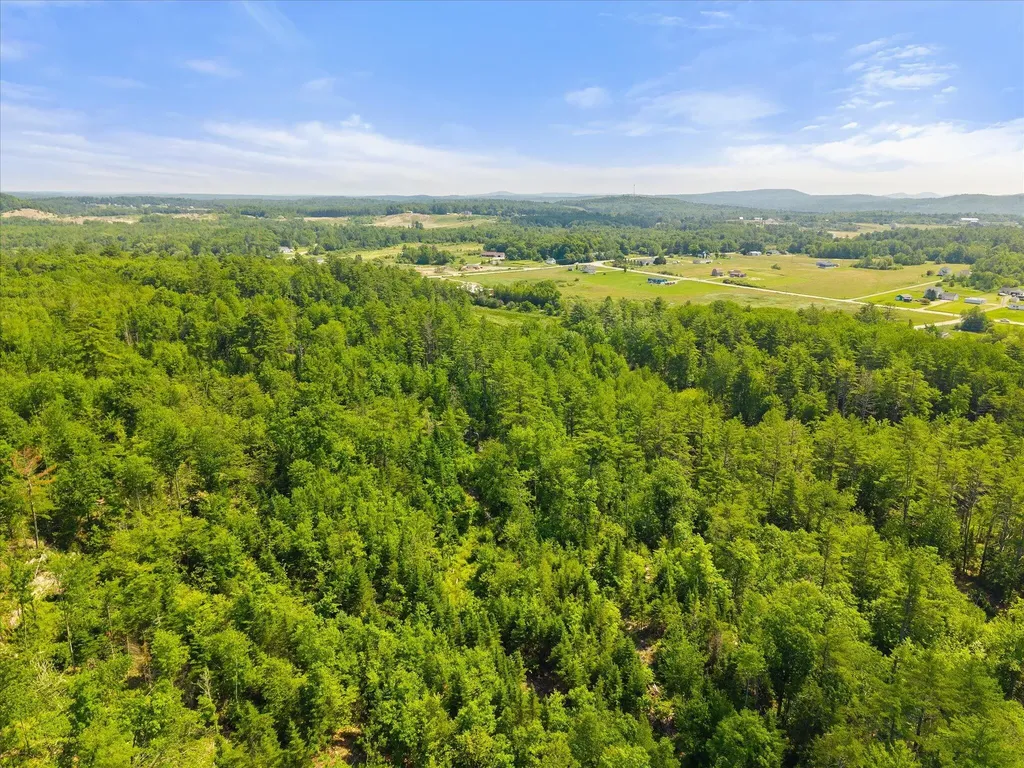 532 Lebanon Road Winterport ME 04496