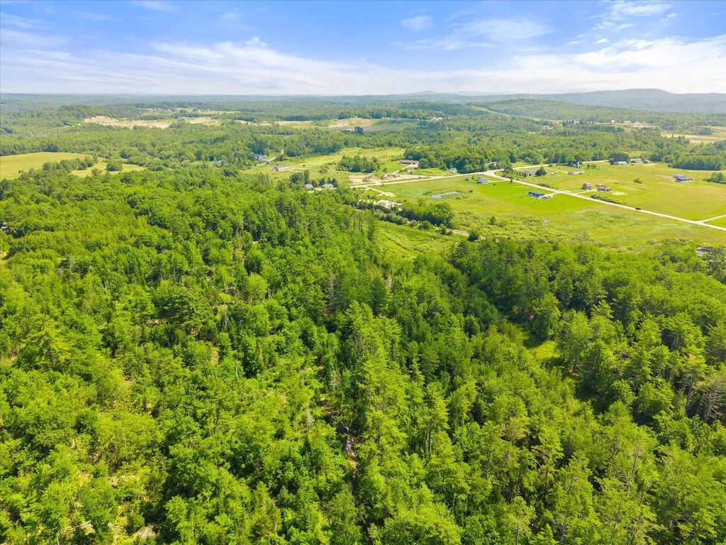 532 Lebanon Road Winterport ME 04496