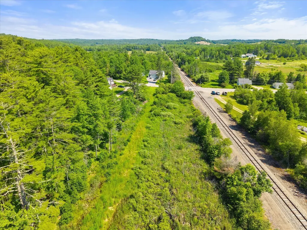 532 Lebanon Road Winterport ME 04496