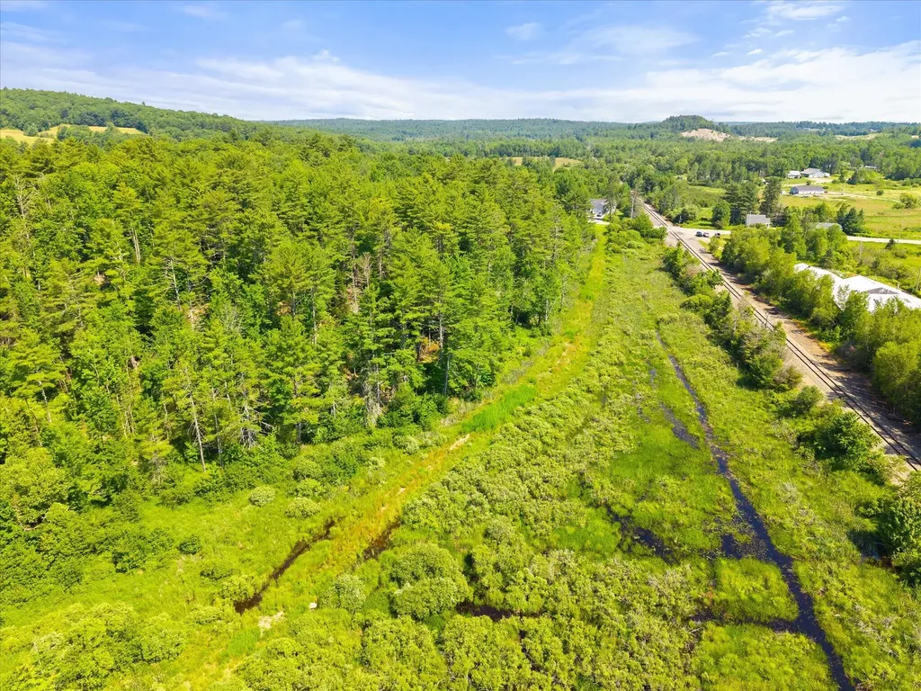 532 Lebanon Road Winterport ME 04496
