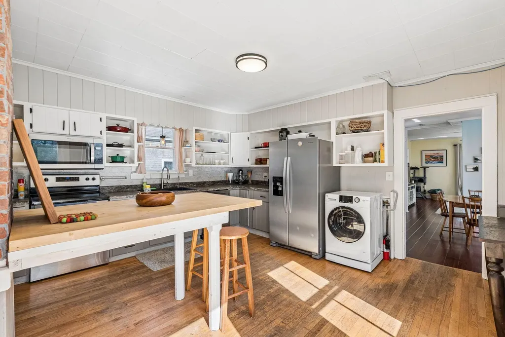 188 North Street Bath ME 04530