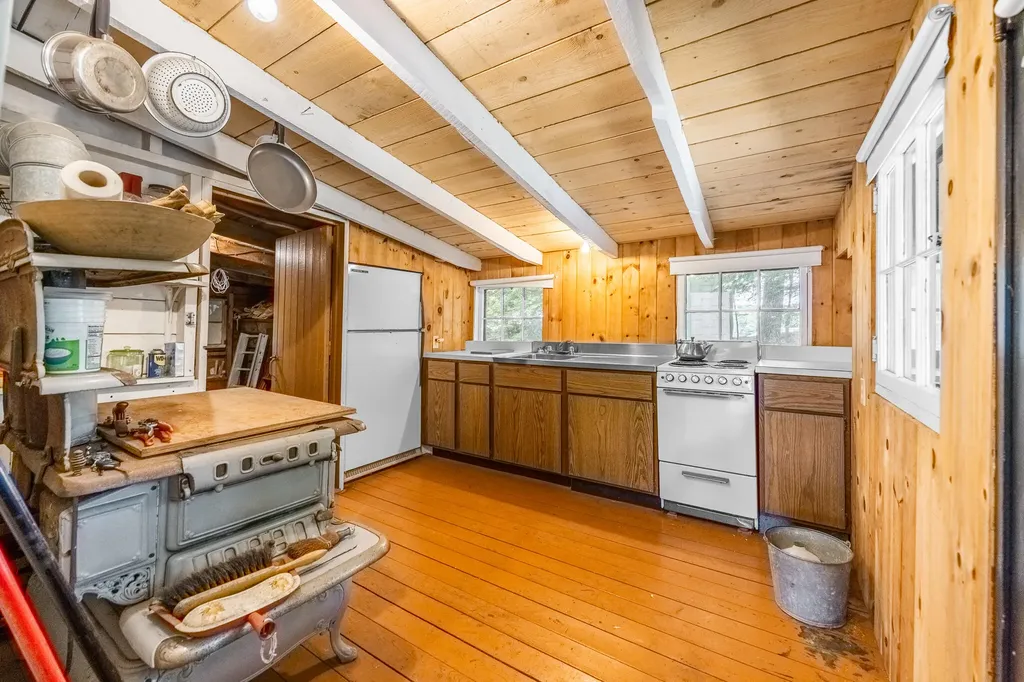 80 Pearl Point Road Dedham ME 04429