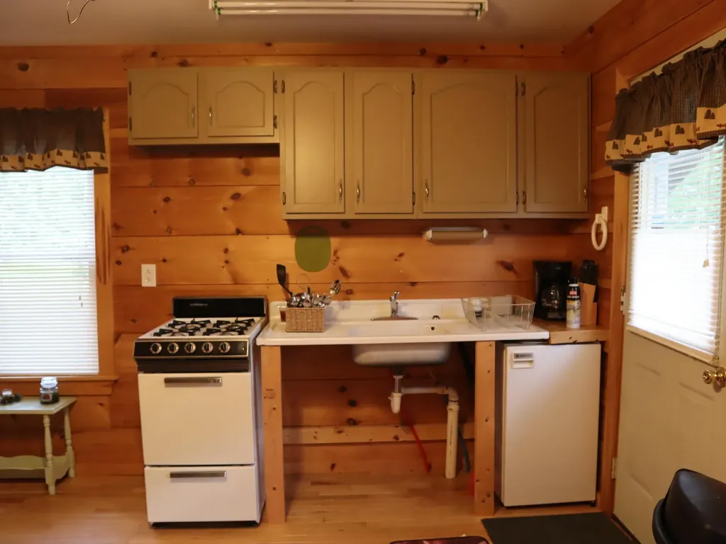 19 Henderson Road Jackman ME 04945