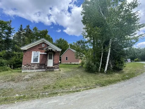 19 Henderson Road Jackman ME 04945