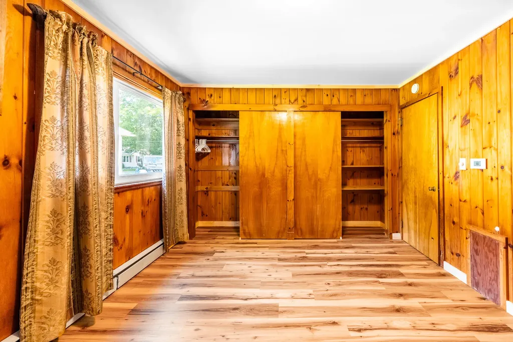 2 Averill Street Orono ME 04473