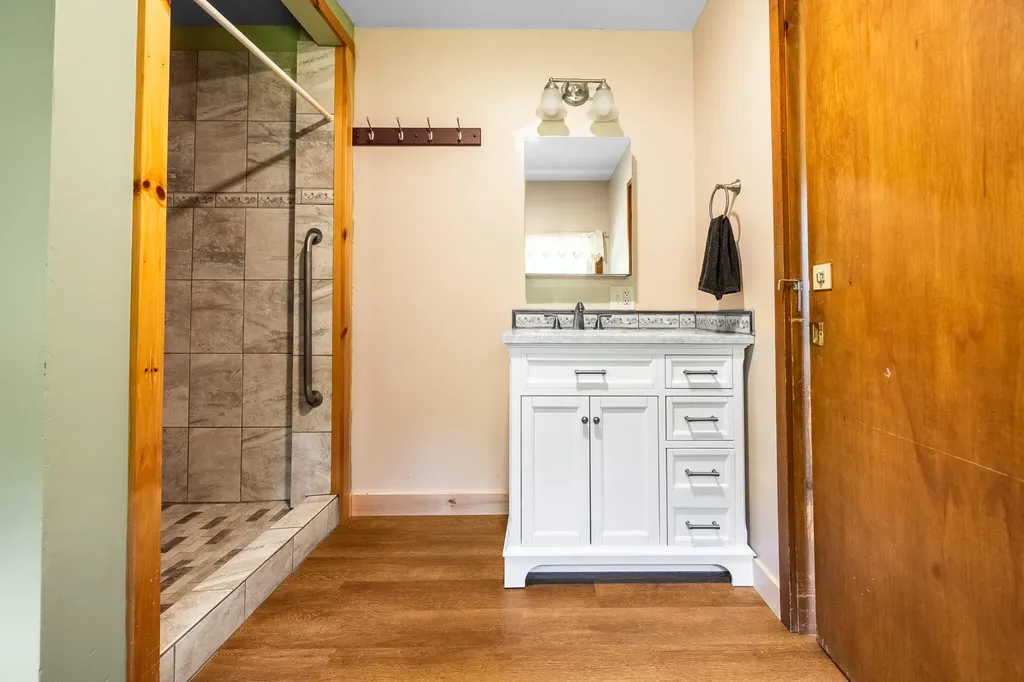 2 Averill Street Orono ME 04473