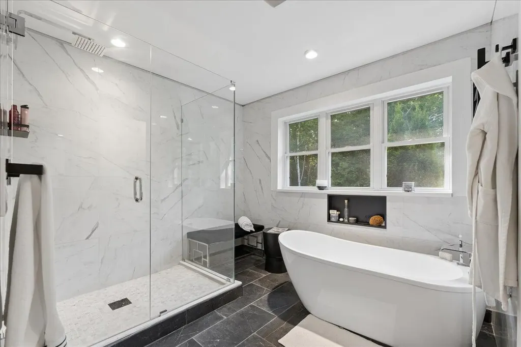 38 Osprey Reach Road Stockton Springs ME 04981