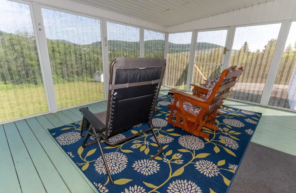 32 U.s. 1 Frenchville ME 04745